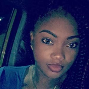 Meet your Posher, Daria